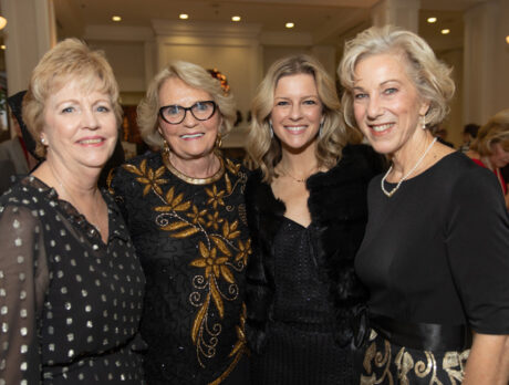 Heaping of hope at Women’s Refuge Christmas Banquet