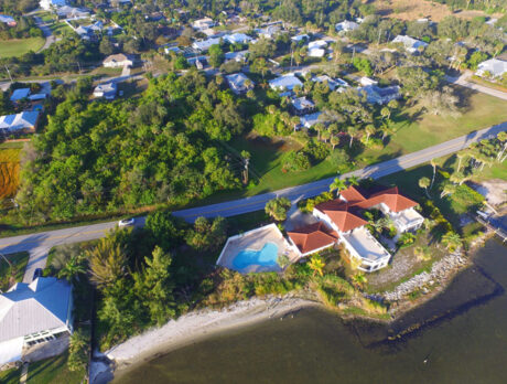 $1.65M Arlo Guthrie estate presents unique opportunity
