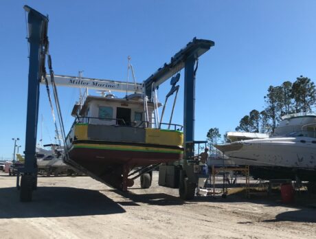 Coast Guard still searching for missing father and son boaters