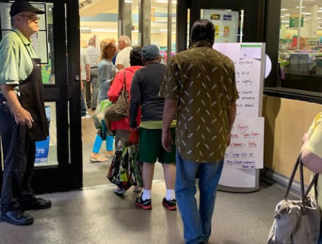 Seniors ignore social distancing at Publix