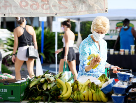 Farmers Market Oceanside reopens to lots of shoppers