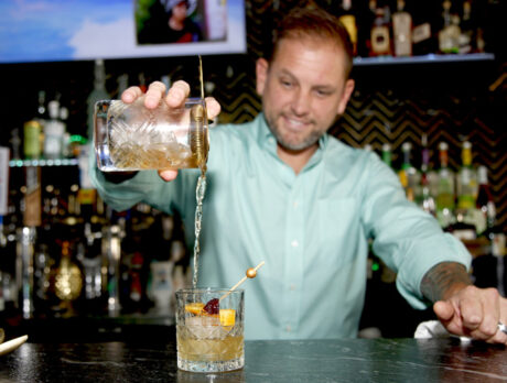Sol Mar Cocktail Lounge: A tropical, modern vibe for Vero