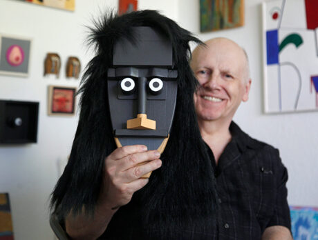 Much to ‘Reid’ into this artist’s work