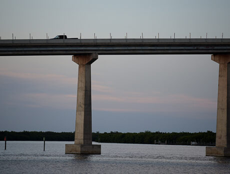 Complaints halt the construction of new Wabasso bridge fence