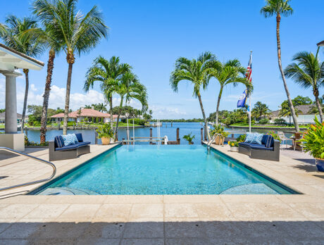 Beautiful Moorings pool home overlooks Porpoise Bay