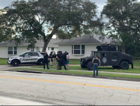 Man arrested after early morning shooting that injured 2
