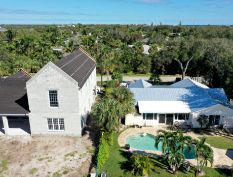 Battle is brewing over big homes, small lots