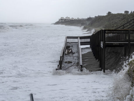 Photos – Indian River County braces as Hurricane Nicole inches closer to Florida