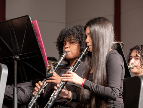 Holiday cheer lights up PRISM concert at SRHS