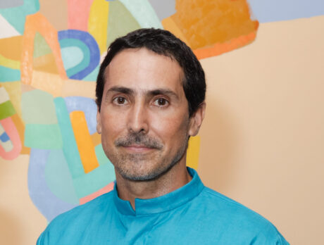 ‘Waterfall’ of shapes and colors in Federico Herrero exhibit