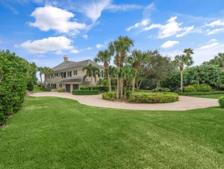 Beautiful Bermuda Bay estate has room on property to build guest house