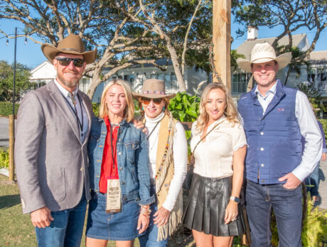Country star Judd wows ’em at ‘Home on the Range’ benefit