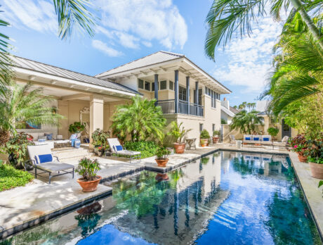 Windsor cottage features pool, courtyard and world-class amenities