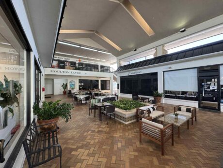 Island abuzz over planned club at Pelican Plaza