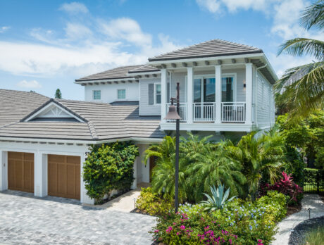 Like-new Surfsedge home exudes seaside elegance